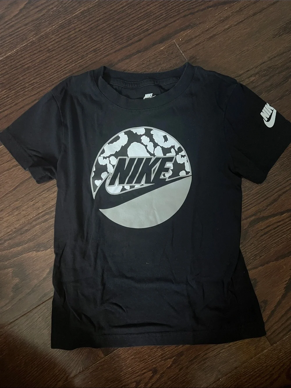 Nike Black Short-Sleeve Tee with Silver Logo Circle